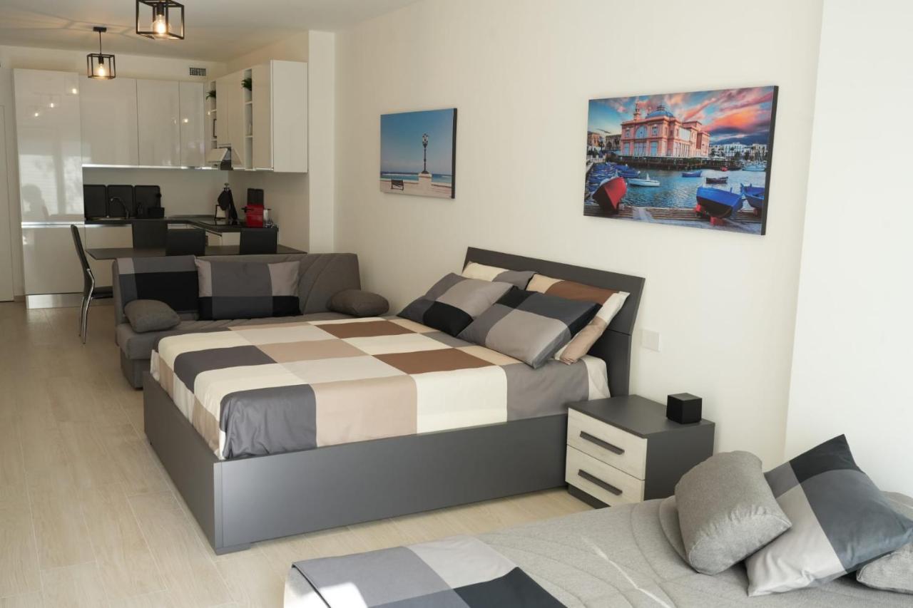 Homega - City Center New Apartment Bari Eksteriør bilde